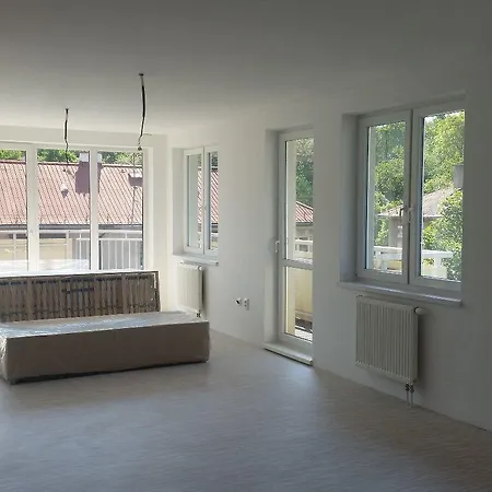 Banska Bystrica, Bakossova 22 * Банска-Бистрица