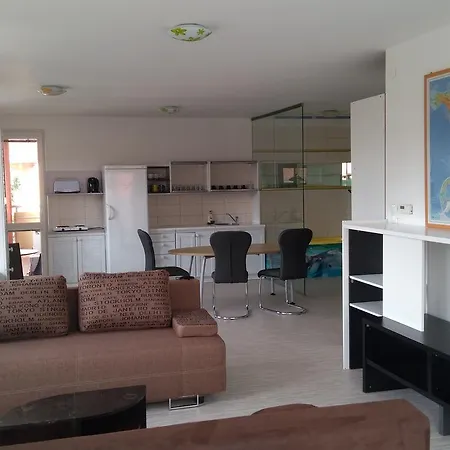 Апартаменты Banska Bystrica, Bakossova 22 Банска-Бистрица